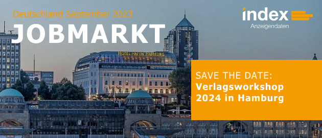 Header Jobmarkt-Newsletter Deutschland September 2023 mit Hotel Hafen in Hamburg im Hintergrund