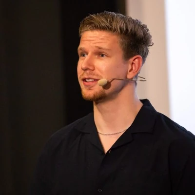 Portrait-Bild von Jonas Braun